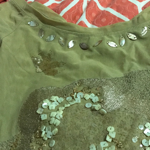 Cynthia Rose Beaded Long Sleeve - Picture 3 of 4